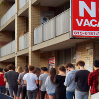 Net long-term arrivals into Australia surge higher