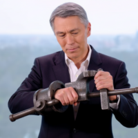 China tightens BHP screws