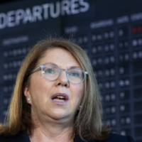 Labor embroiled in new round of Qantas cronyism